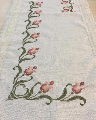 işlenmiş simli linen