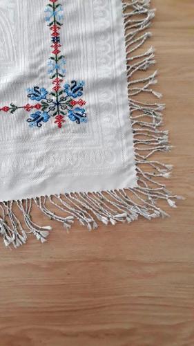 etuval işlenmiş şömentabla